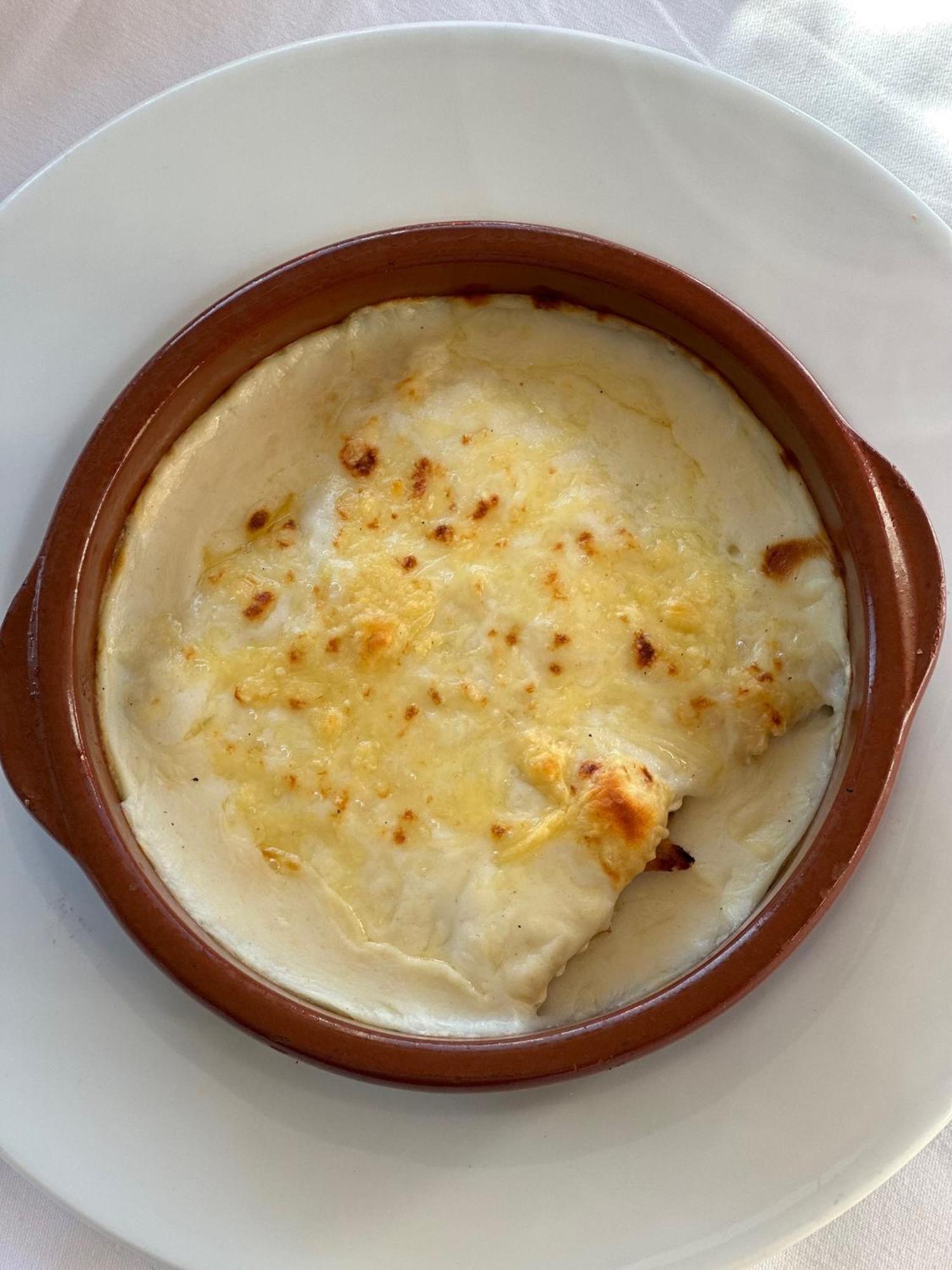 Gasthof Santuari Mare De Deu Del Mont Restaurant-hostatgeria